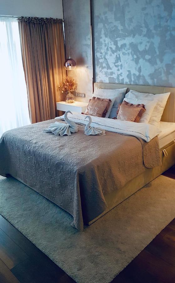 Hanza Tower -M&M Luxury Apartment Щецин Экстерьер фото